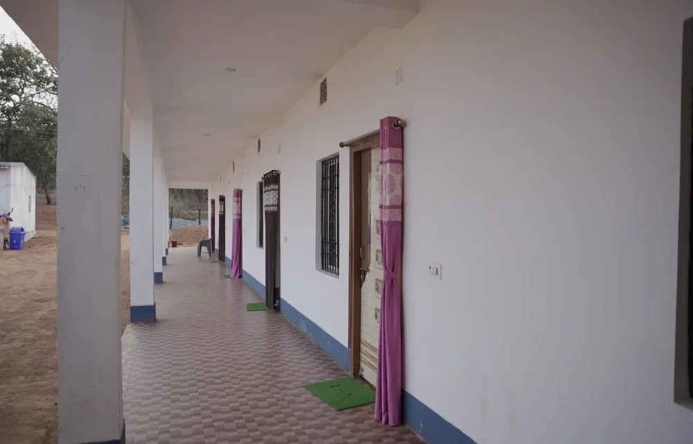 Madhu Guesthouse